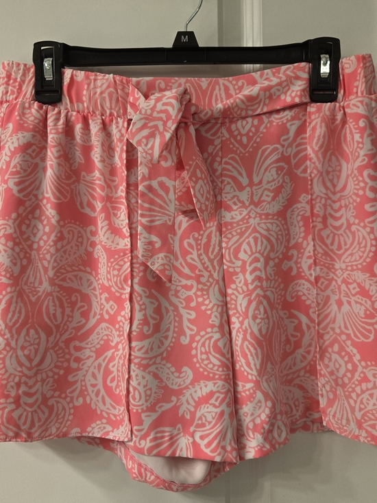 Lilly Pulitzer Pants - Lilly Pulitzer Vibrant Pink and White Printed Tie-Waist Shorts, Size 10
